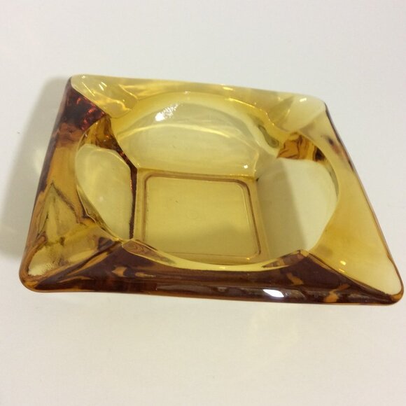 VINTAGE amber glass ashtray 6" square heavy - Picture 3 of 12